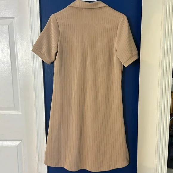 NWOT Women’s Southcott Tan Striped Collared Dress Size 1 US Small - Picture 6 of 8